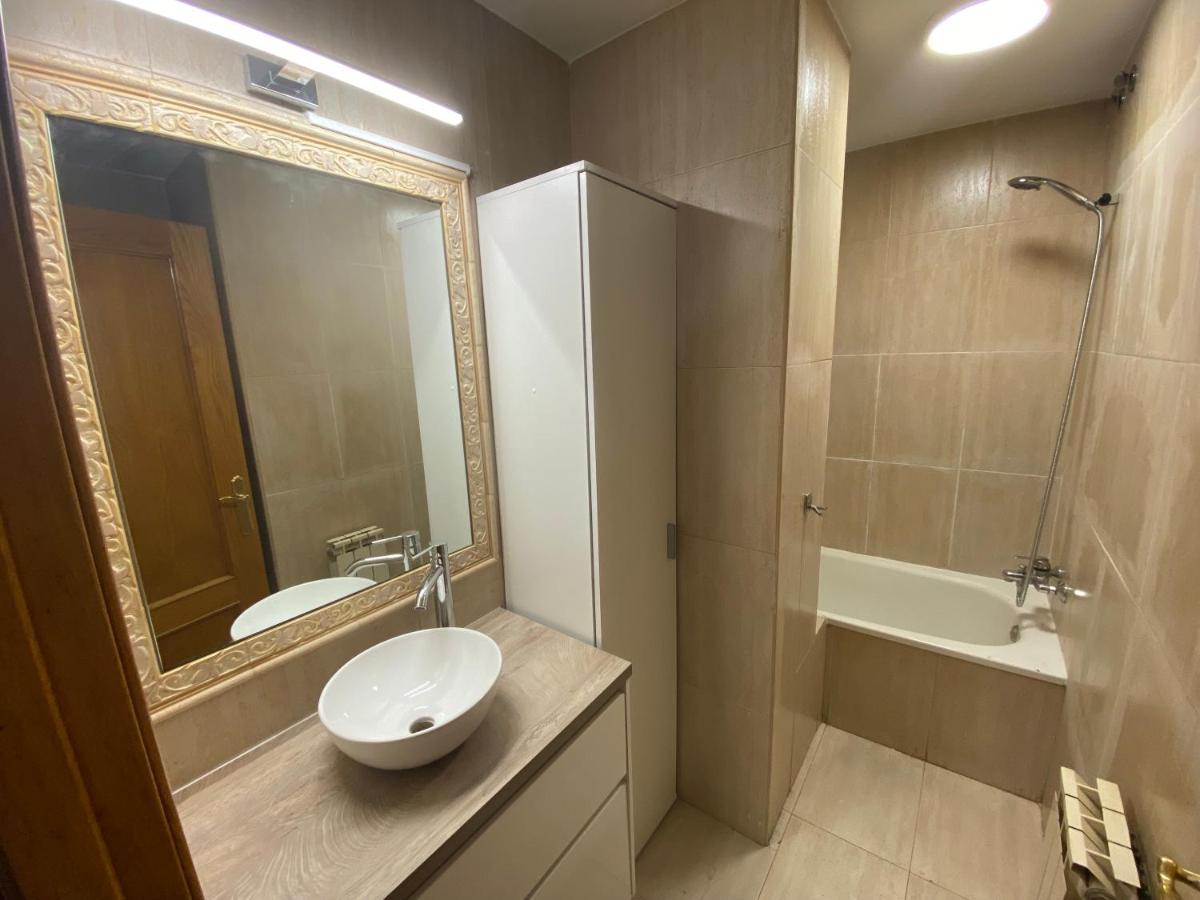 Апартаменты Acogedor Piso En Sort Con Piscina Экстерьер фото
