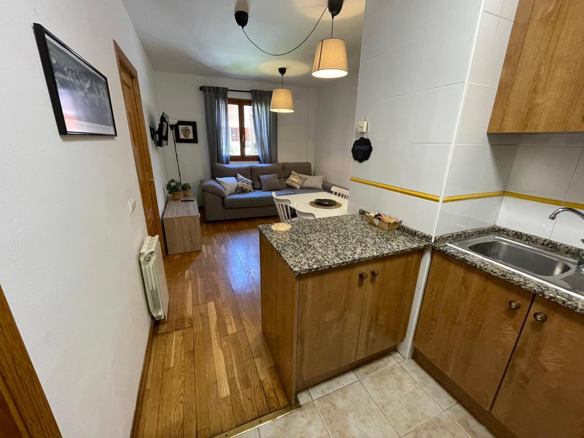 Апартаменты Acogedor Piso En Sort Con Piscina Экстерьер фото